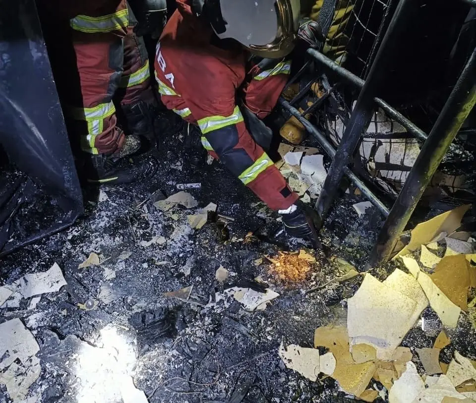 7yo Girl Killed After Deadly Fire Breaks Out In Penang
