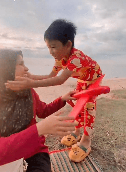 Boy apologises after toy hit woman Screenshot 2025-03-13 165503 (1)