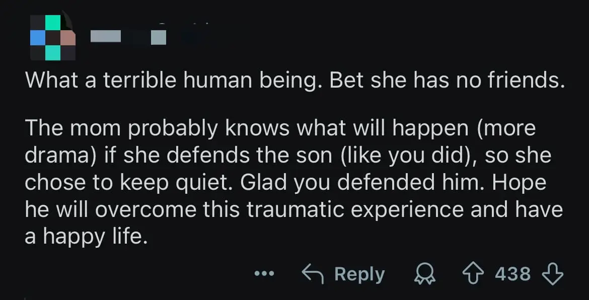 M'sian Comic Artist Slams Woman Who Called Nephew A 'Loser' At Book Signing Session comment 1