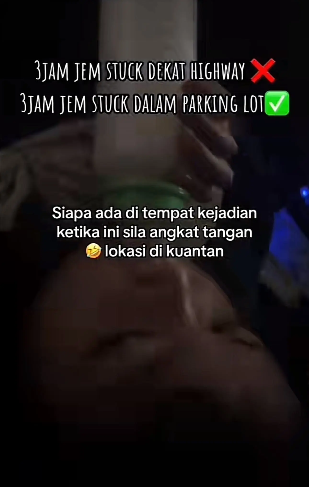 Boy drinks milk in car while being trapped in car for over 3 hours