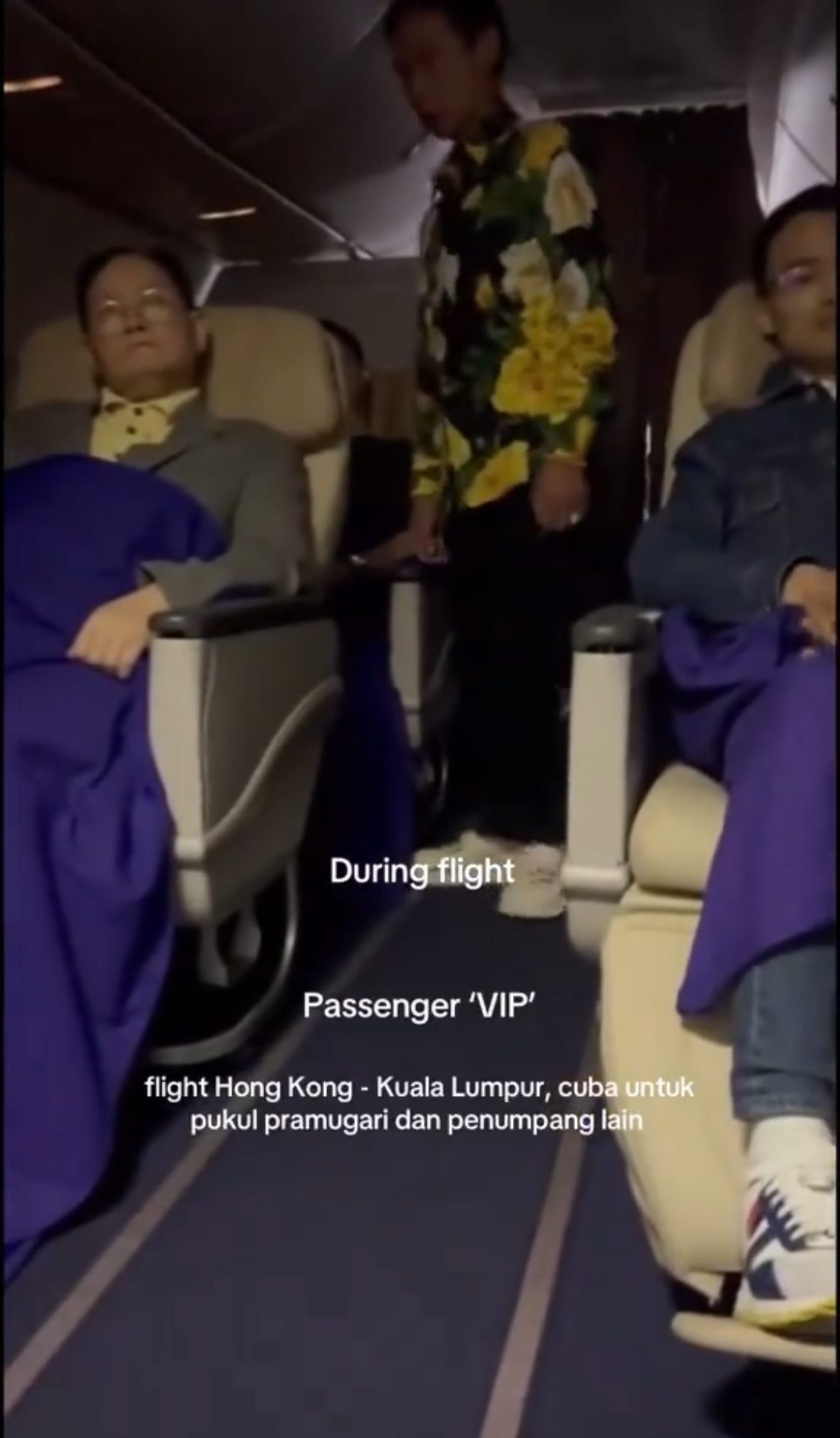 Cambodian Man Who Shouted At Flight Crew And Poured Water On KLIA Officer Pleads Guilty