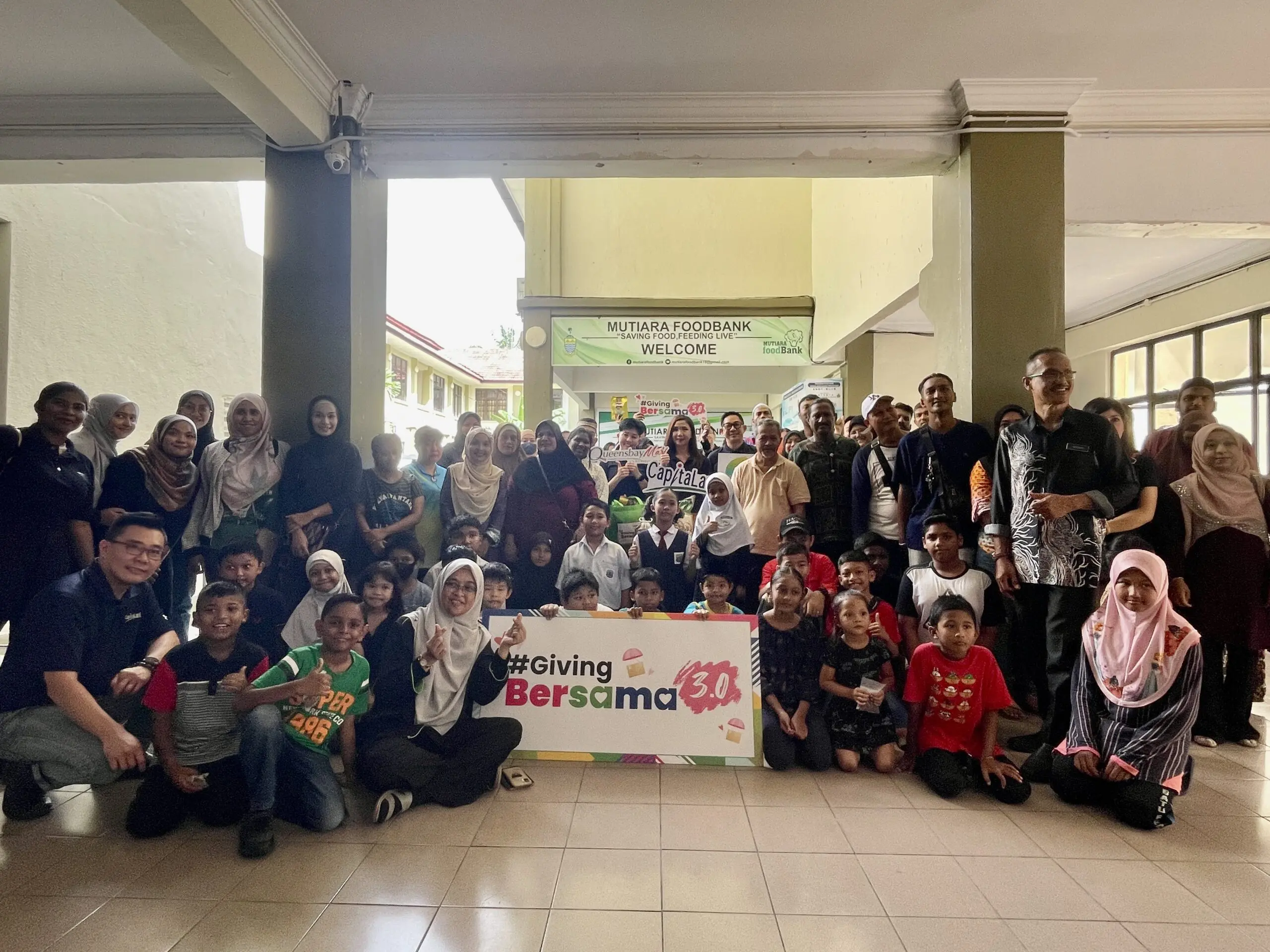 CapitaLand at Mutiara Food Bank