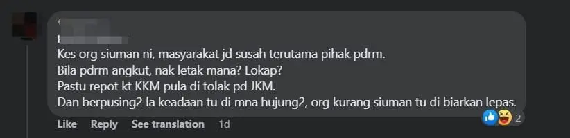 M'sian Man Strikes Prayer Pose While Trying To Hijack Car, Netizens Believe He's Mentally Unwell comment 1