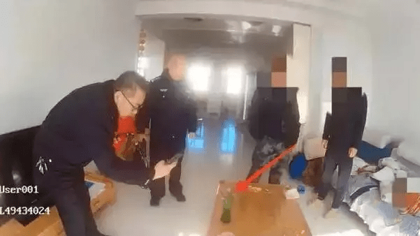 China police inspecting poppy shells