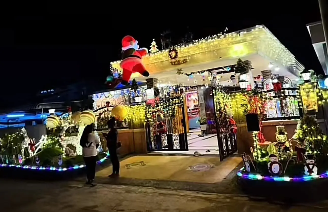 Christmas decorations in the Penang house