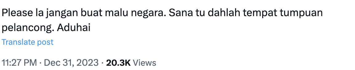 Comment_1_Foreigner spotted selling grilled corn outside KLCC 2