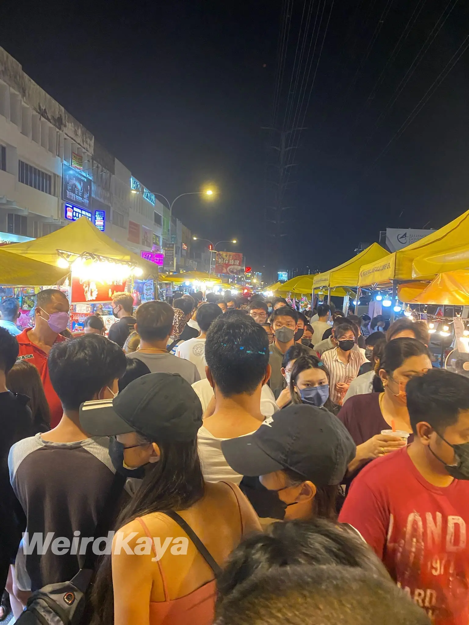 counaught pasar malam