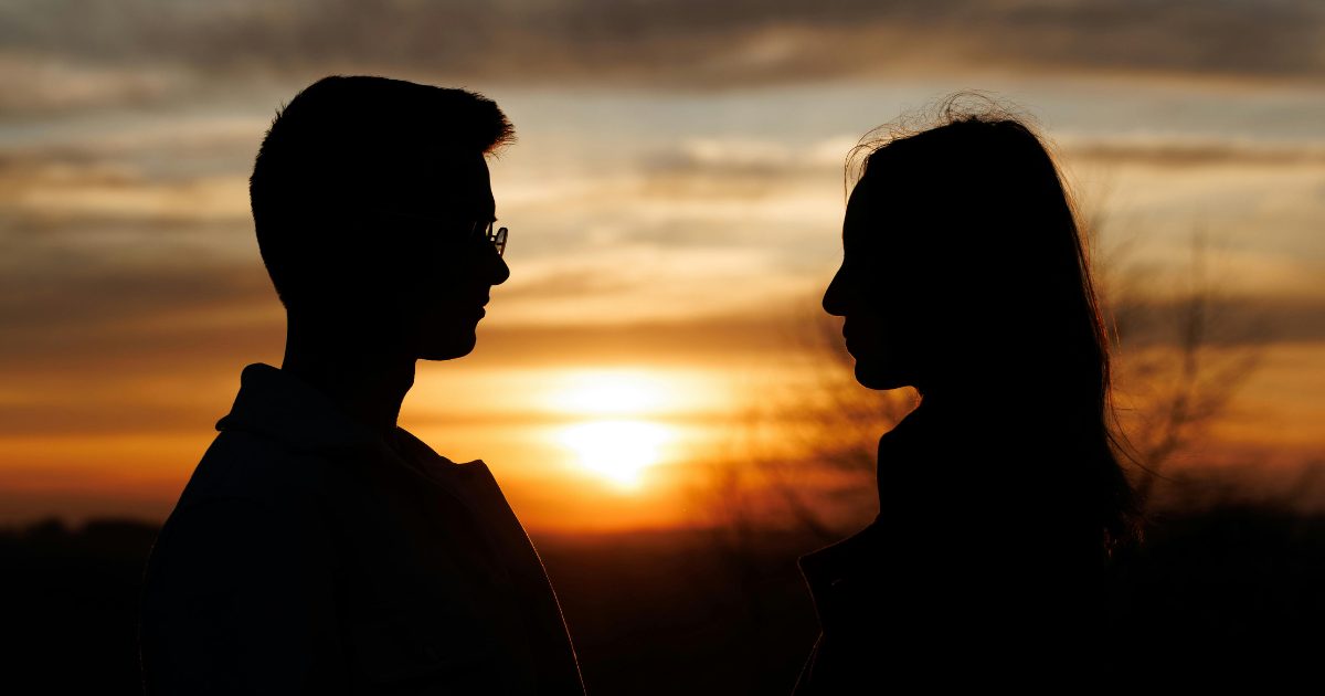 couple silhoutte