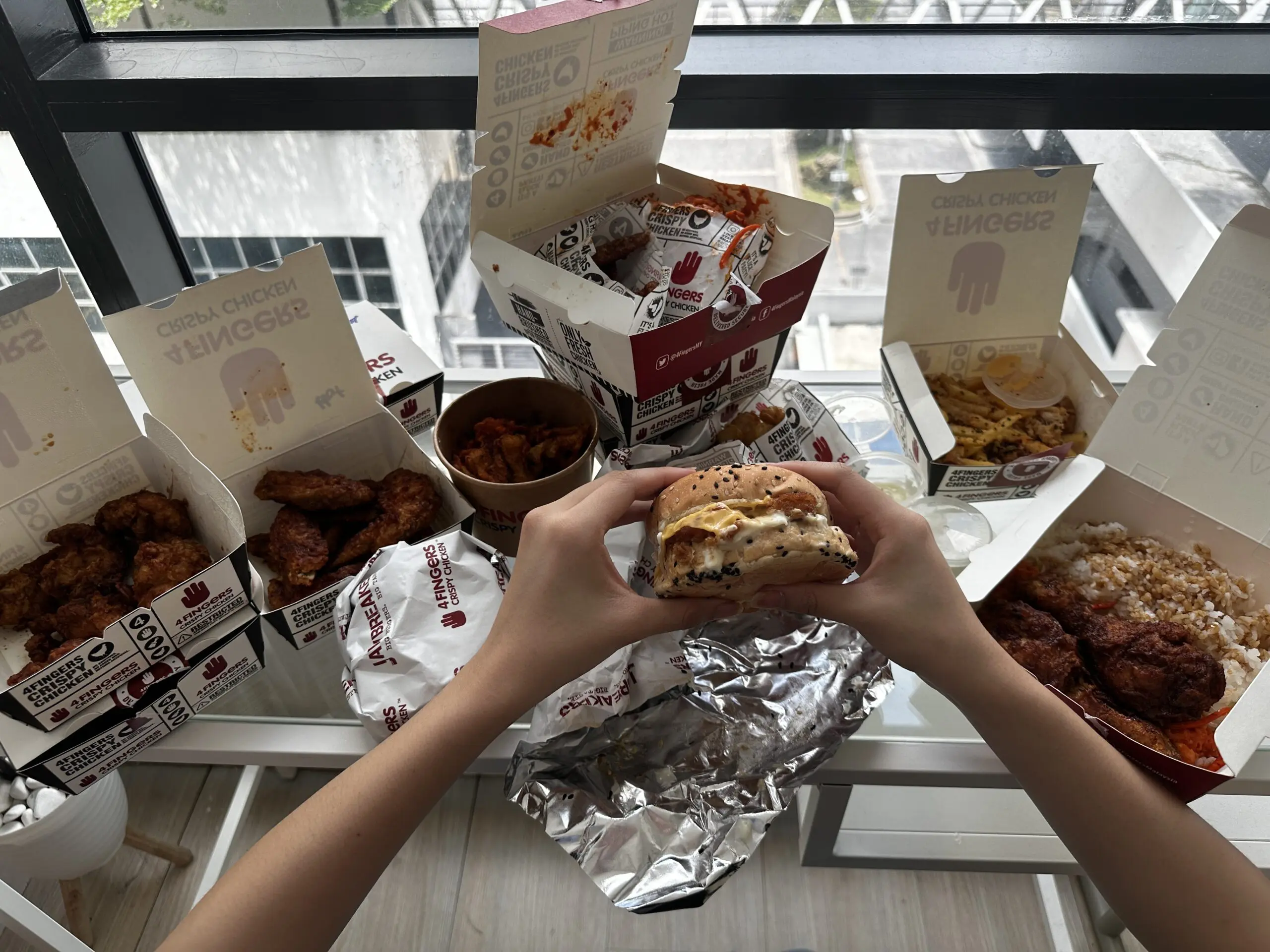 Crispy Fish Burger paired with Fried Chicken