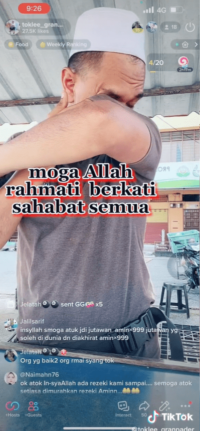 Nasi lemak seller cries