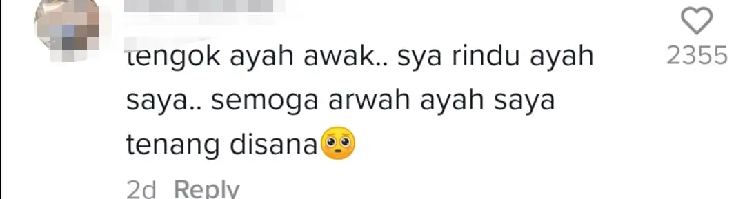 Devoted dad who waited for his daughter at the stairs for lunch everyday moves netizens to tears