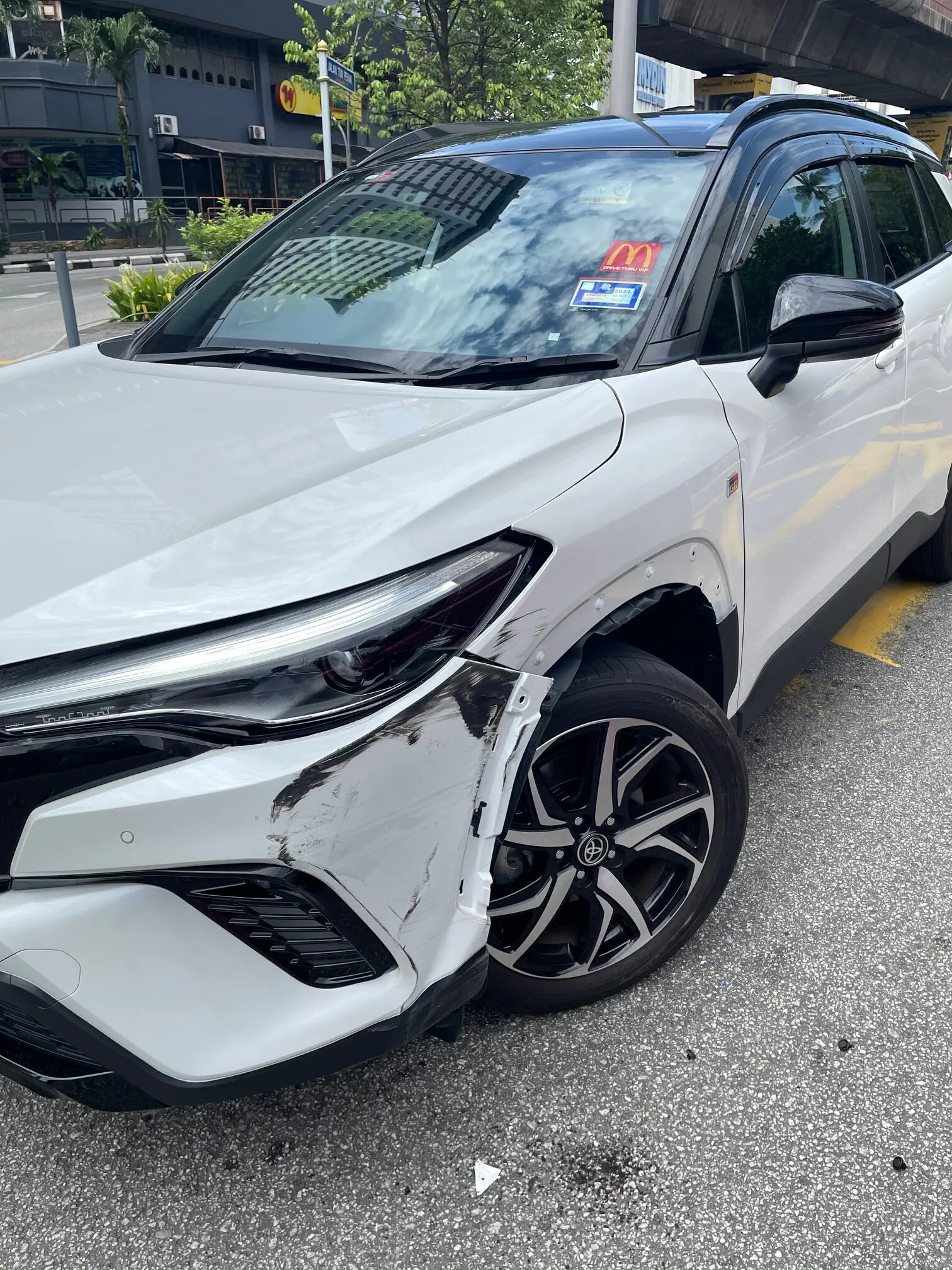 Damaged Toyota Cross