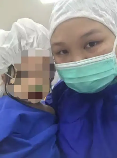 Daneen Auni Riksi and mum