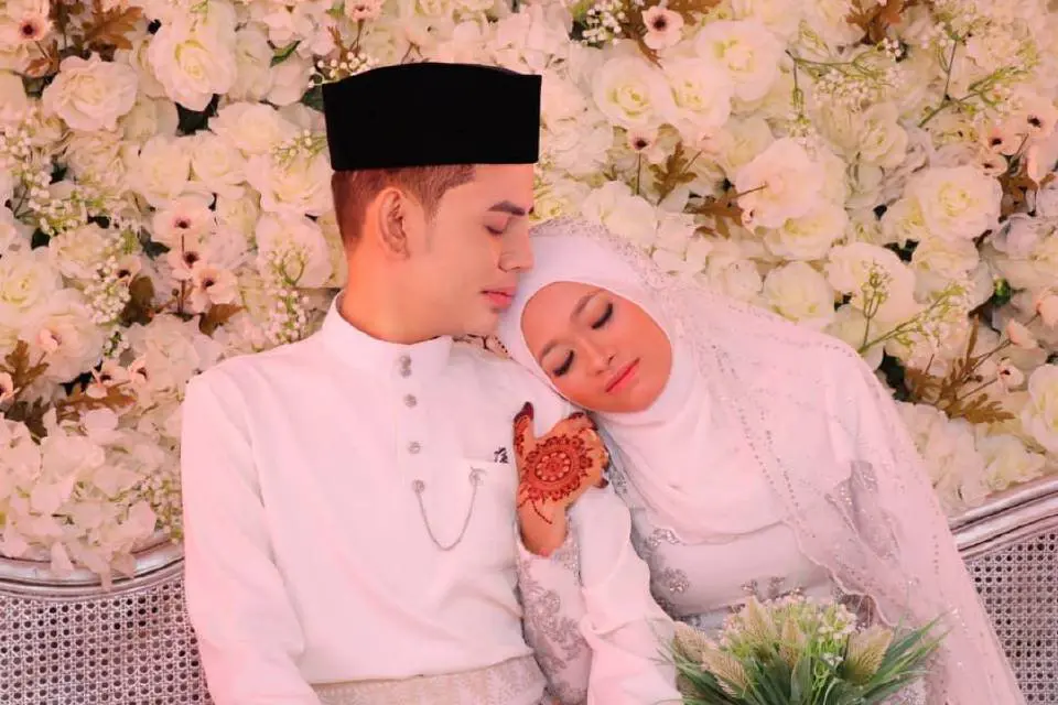 M'sian Couple Marry Each Other 5 Days After Meeting, Files For Divorce 2 Weeks Later