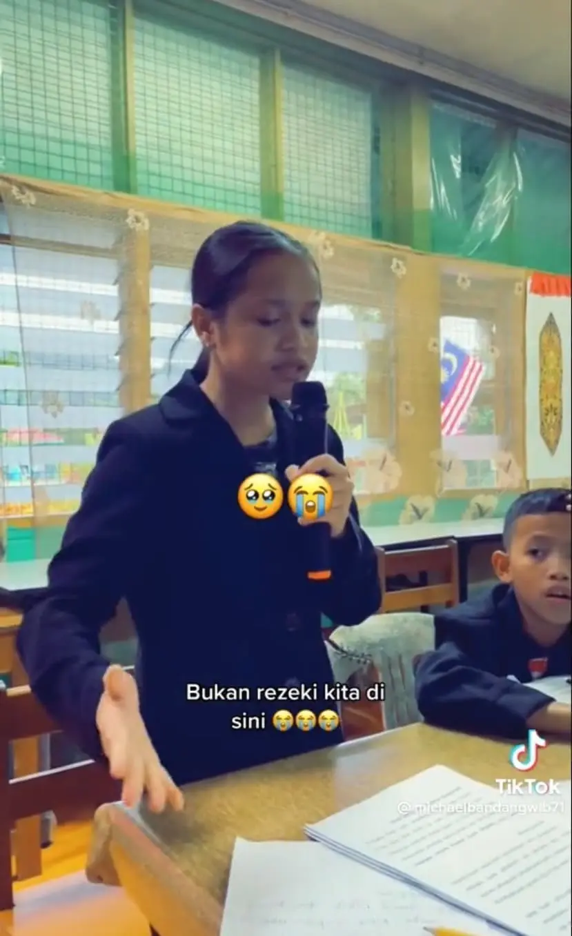 Sarawak Students Devastated After Team Is Eliminated From Debate Competition Due To Blackout
