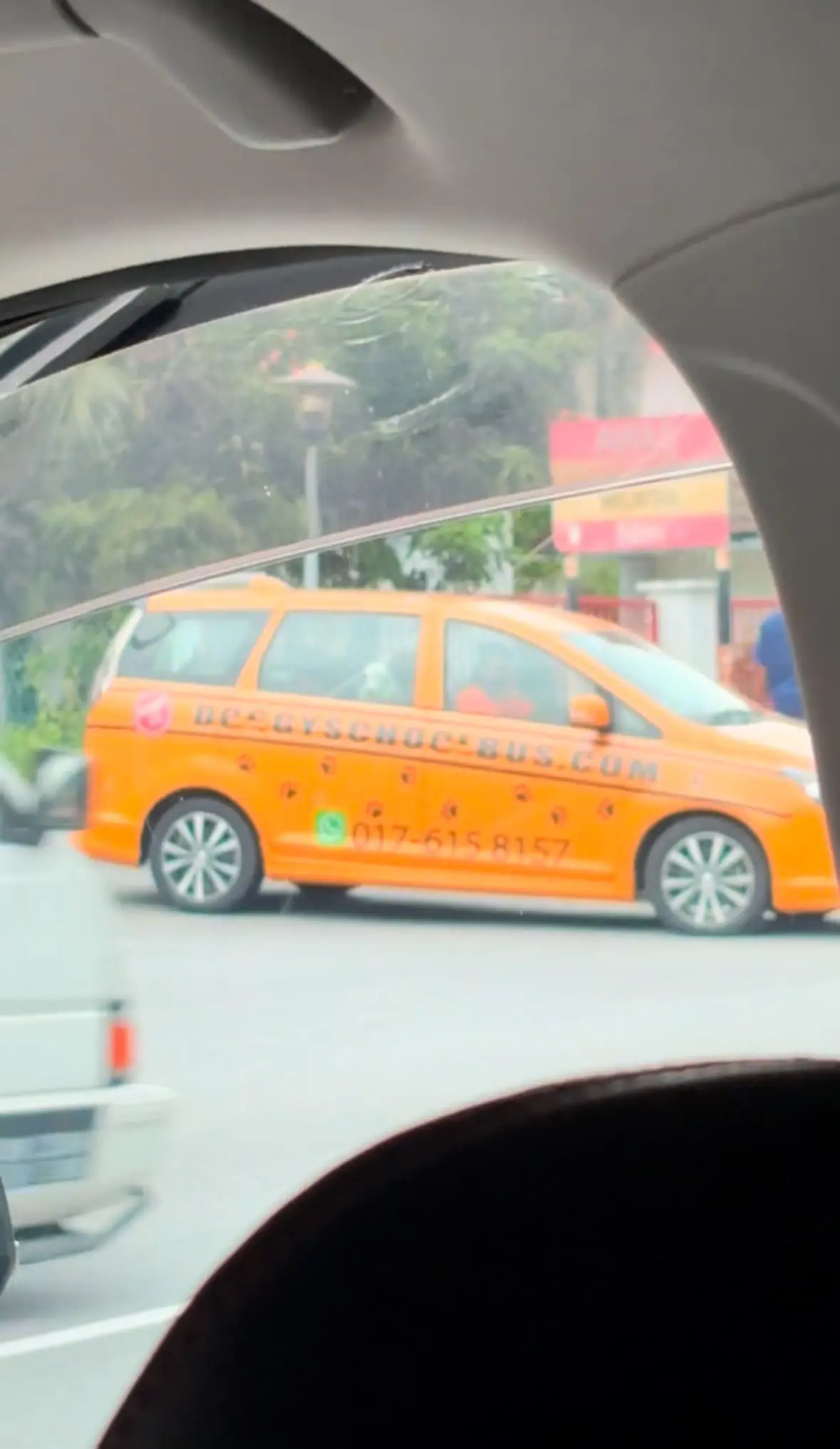 Dogs In M’sia Now Have Their Own School Bus And It’s The Cutest Thing Ever