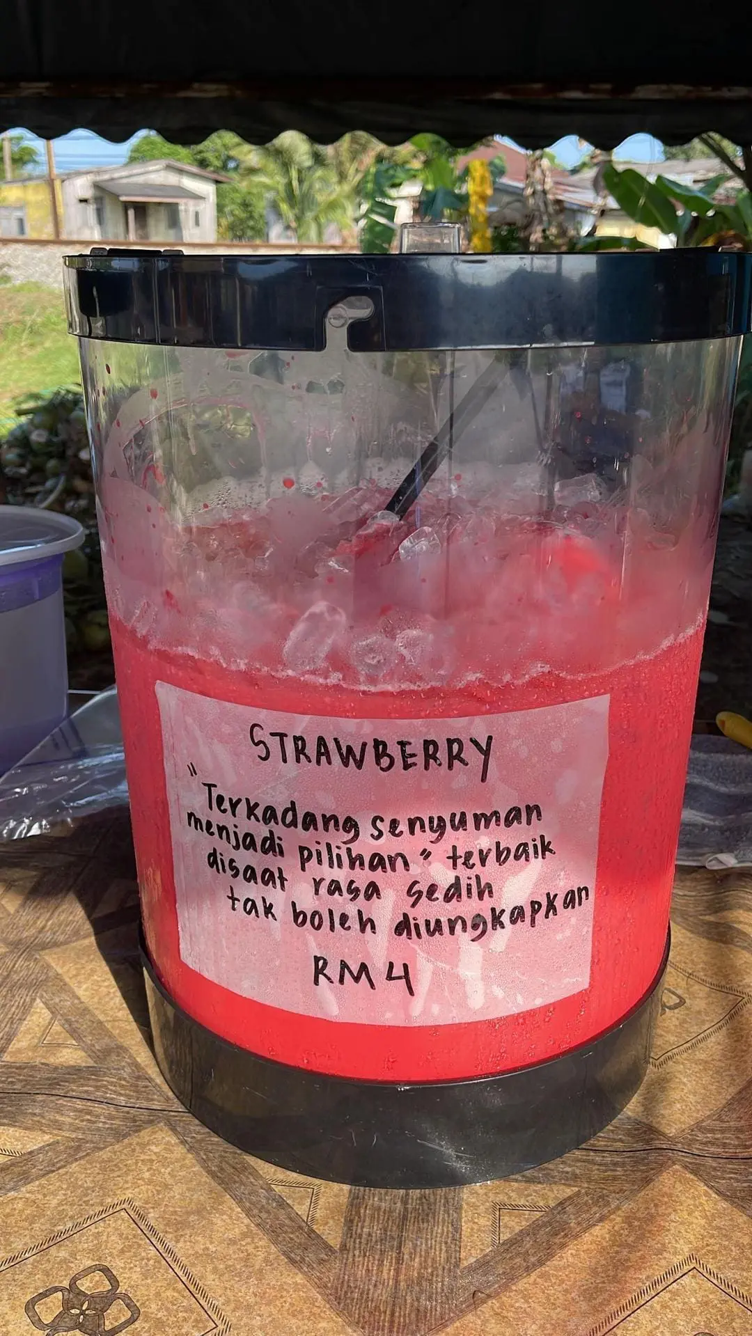 Drink with poem in bazaar (1)