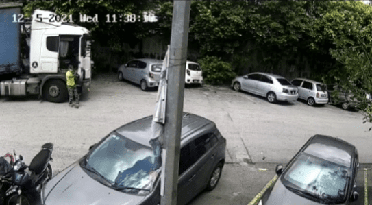 Lorry driver seen exiting the vehicle
