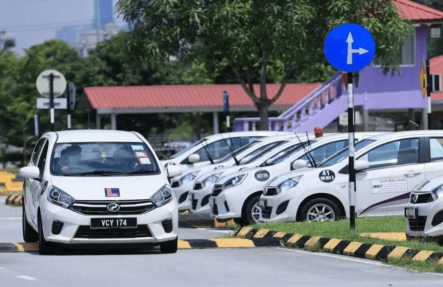 Driving school in Malaysia and it's cars