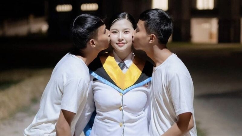 Fah with her twin boyfriends (2)