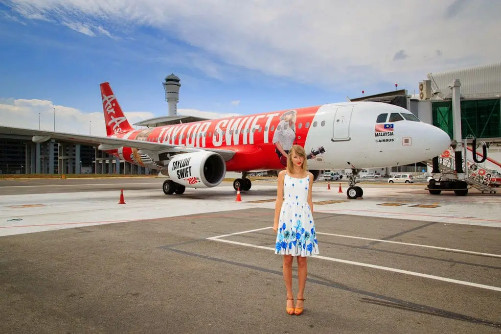 Taylor Swift RED Tour collaboration with AirAsia