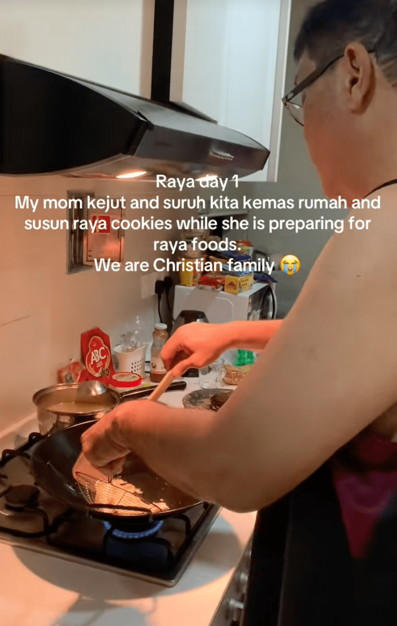 Fifi family cooking Raya food