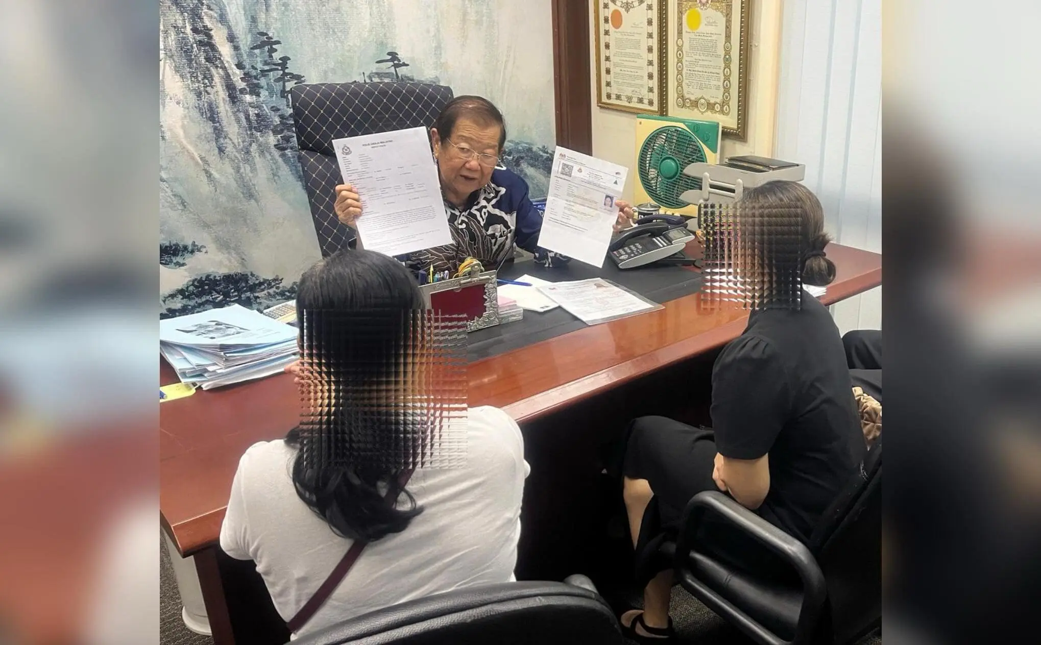 filipino maid with employer