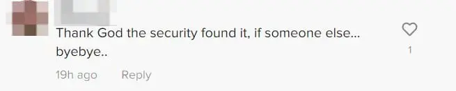 M’sian Woman Loses RM8,900 Louis Vuitton Bag, Has It Returned To Her By Honest Security Guard comments 1