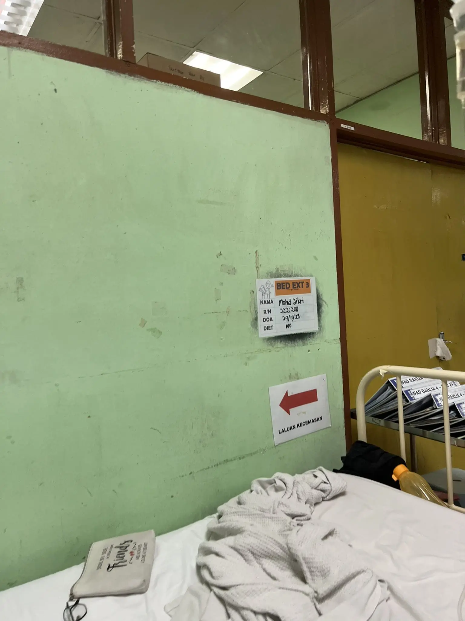 The subpar condition at a government hospital at Johor.