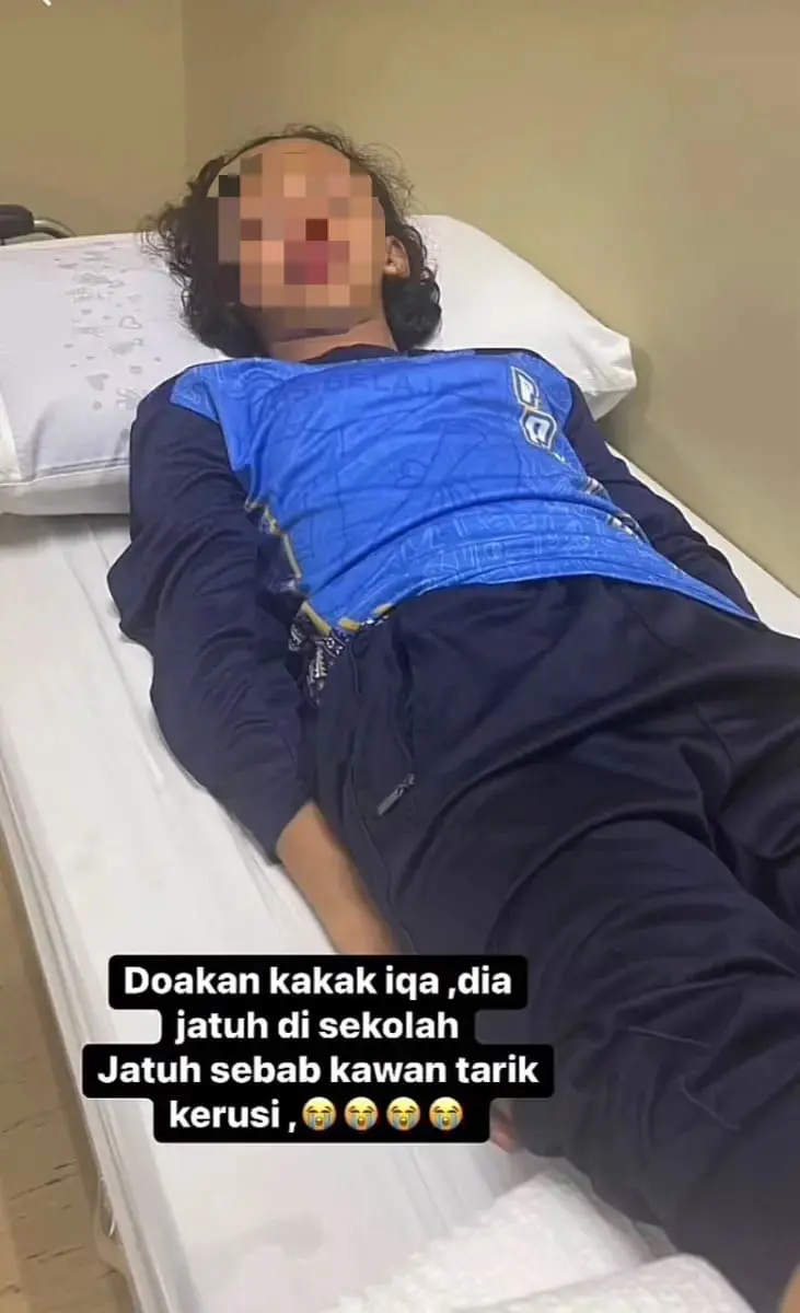 M'sian laying in hospital bed after chair prank goes wrong
