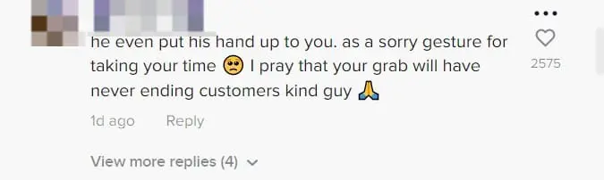 M’sian Grab Driver Assists Elderly Woman, Gets Praised By Netizens comments 5