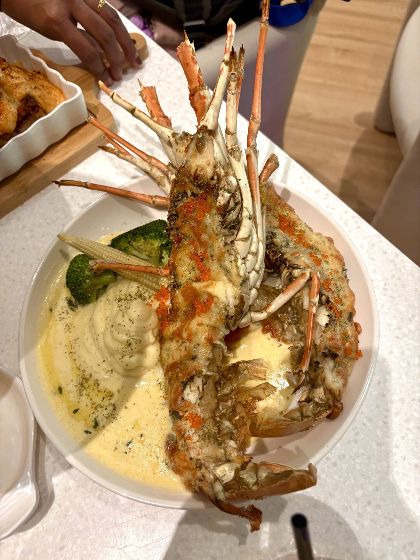 Grilled Lobster with Butter Sauce (RM198)🦞🧈