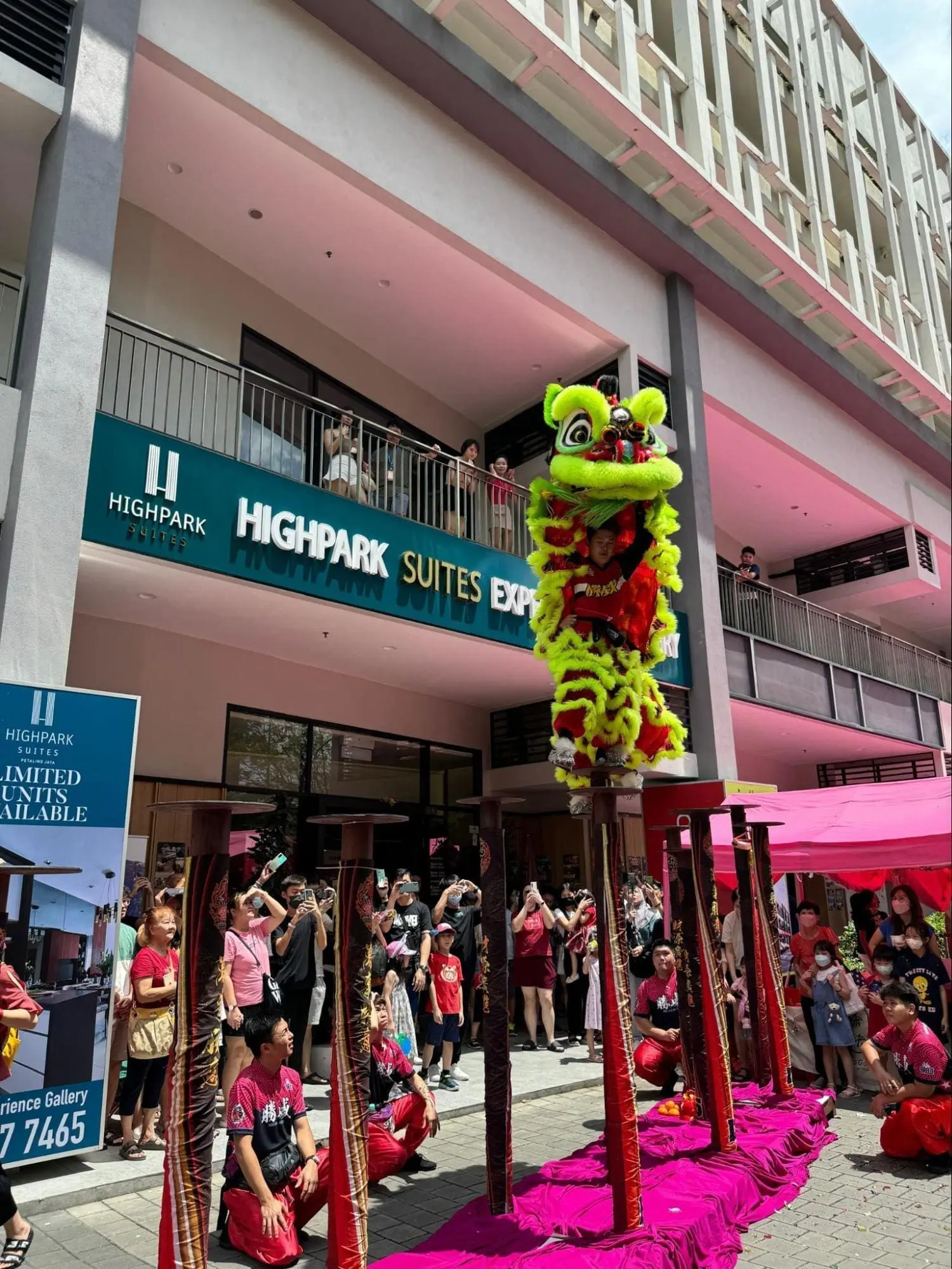 HighPark Suites CNY Lion Dance