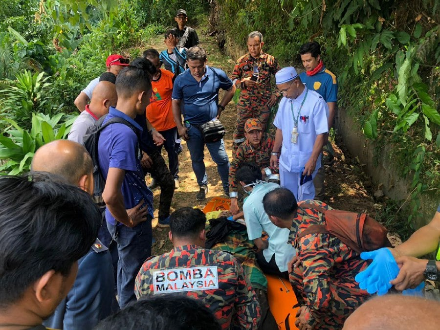 29yo M'sian faints and dies while hiking at Gunung Baling