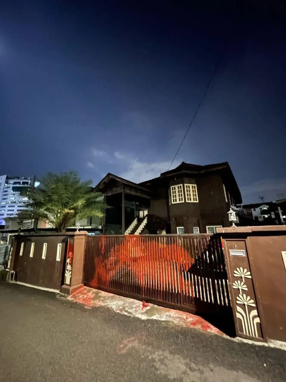 House wrongly targeted by Ah Longs in Johor