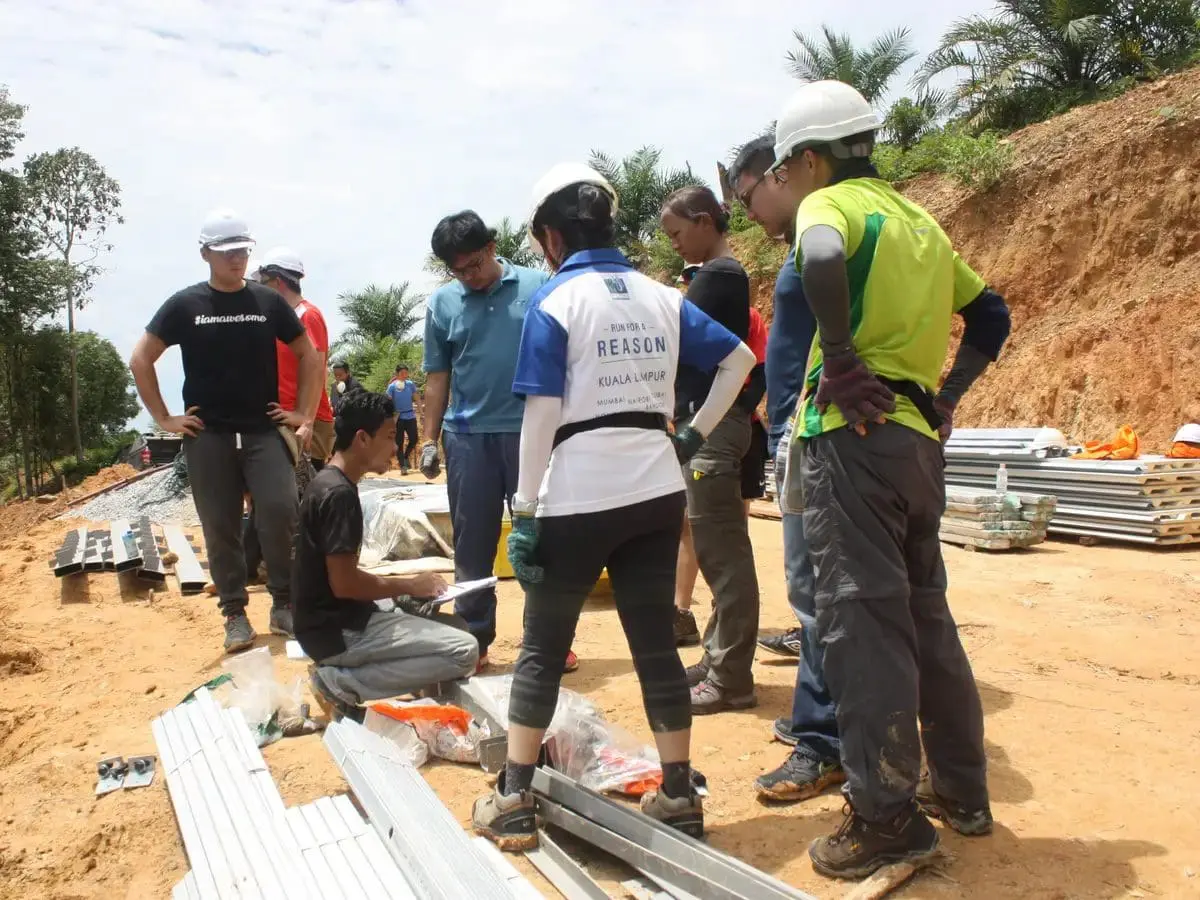 Twitterjaya discuss over Malaysian Stanford graduate's RM300k self built house