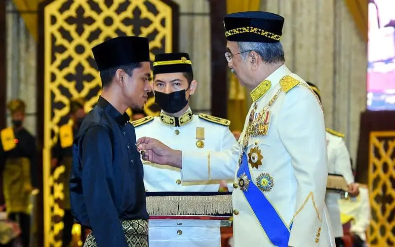 'Abang Viva' receives state award