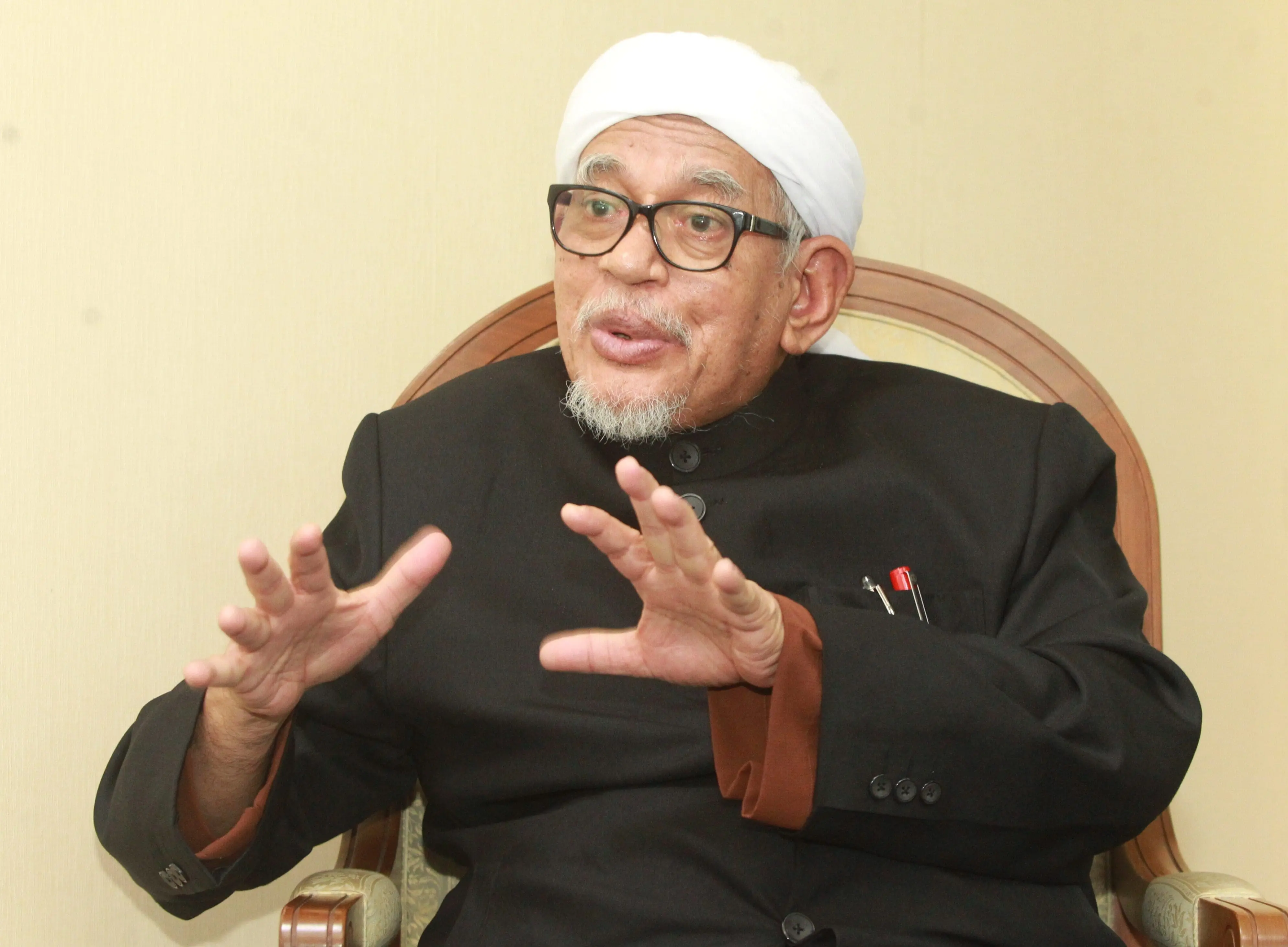 Hadi Awang