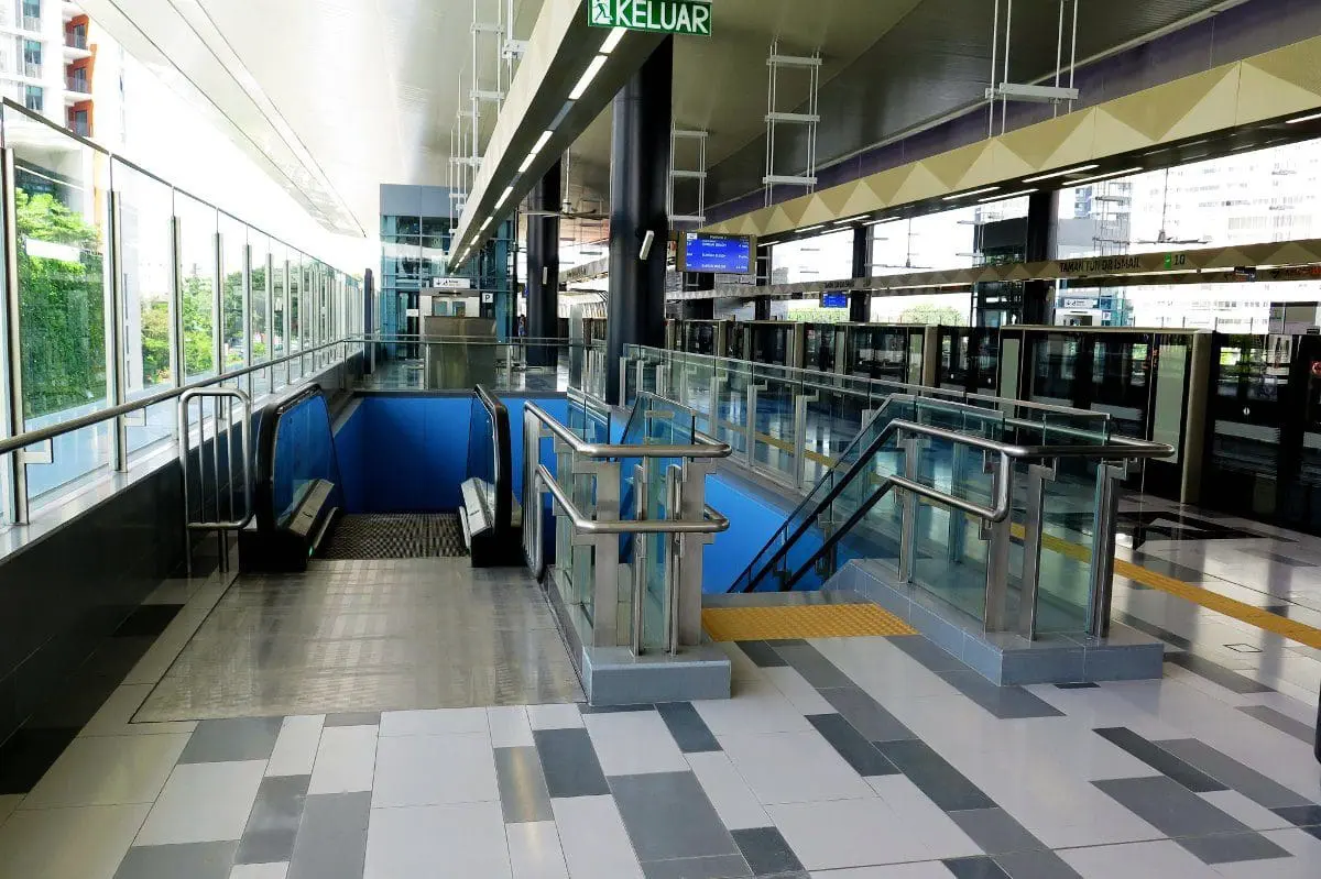 MRT station