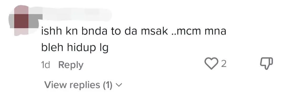 M'sian Man Shocked To Find Leech Taking A Dip Inside His Maggi Soup