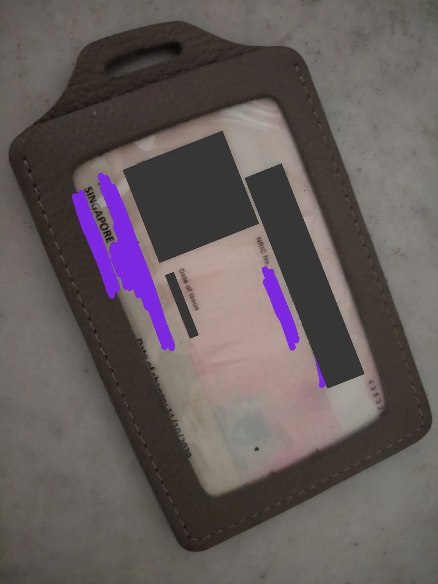 Selfless SG Couple Shortens JB Trip To Return NRIC to Fellow S'porean In Tiong Bahru