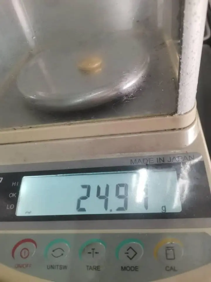 M'sian Man Discovers RM10 Solid Gold Watch At Pasar Malam