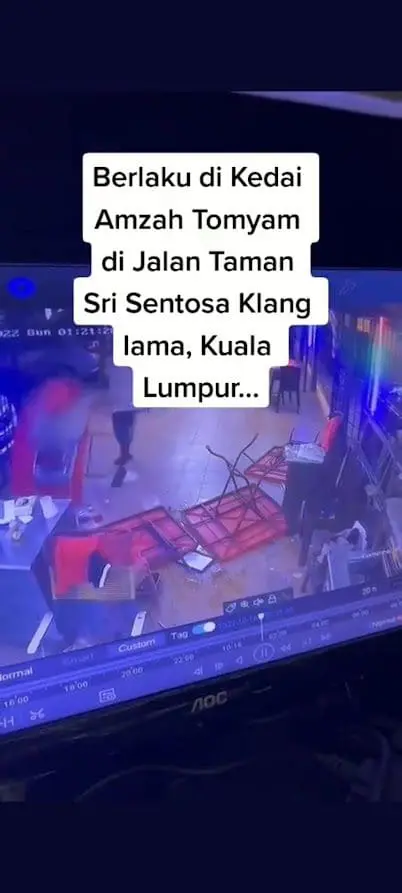 M'sian Man Thrashes Tomyum Restaurant In KL After He Was Told Food Had Sold Out