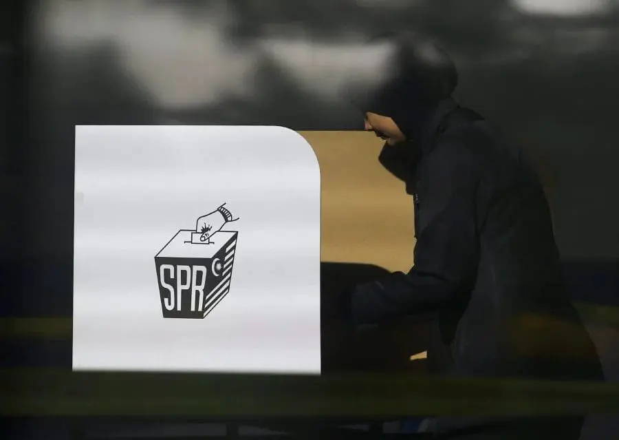 Sarawak Church Helps Raised RM30,000  For Students Fly Home To Vote In GE15