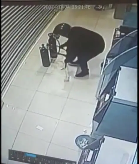 M'sian Man Tries To Break ATM To Pay Loan Sharks, Gets Arrested Instead