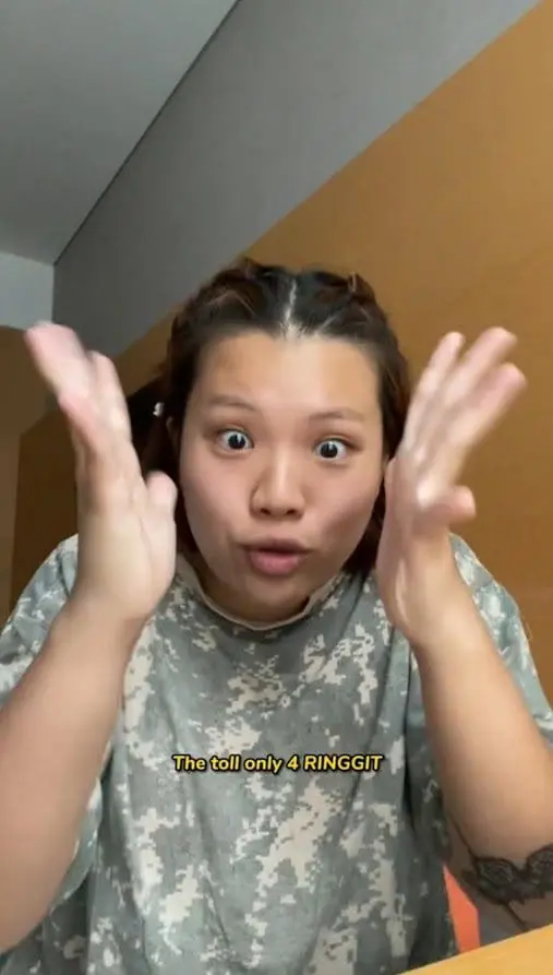 "M'sia Really Boleh!" — SG Influencer Shares How Her Friend Overpaid RM200 For RM4 Toll Fee