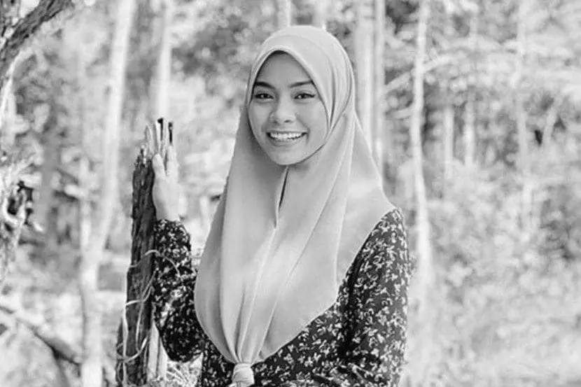 Actress and TikTok Star Syazlin Zainal Dies After Falling From 22nd Floor of Johor Bahru Apartment