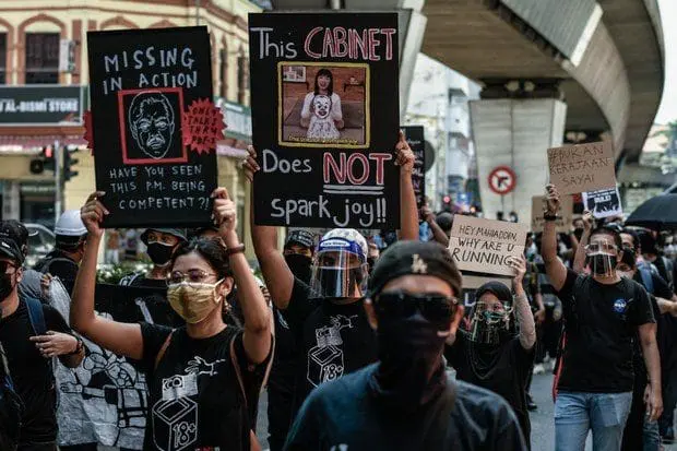 Malaysian youths protesting