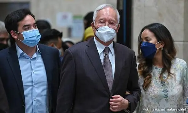 Jailbird Najib Brushes Claims That He Will Be 'Released Immediately' If BN Wins #GE15