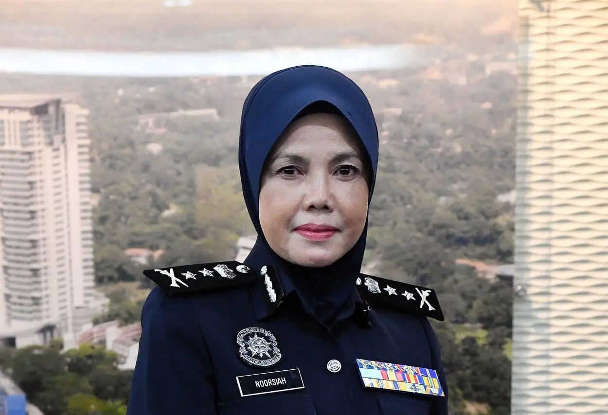 PDRM & FBI Join Forces Together To Arrest Child Pornography Addict In Klang